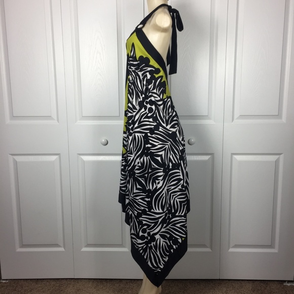  LIKE NEW - Great Asymmetrical Dress! - Picture 3 of 7